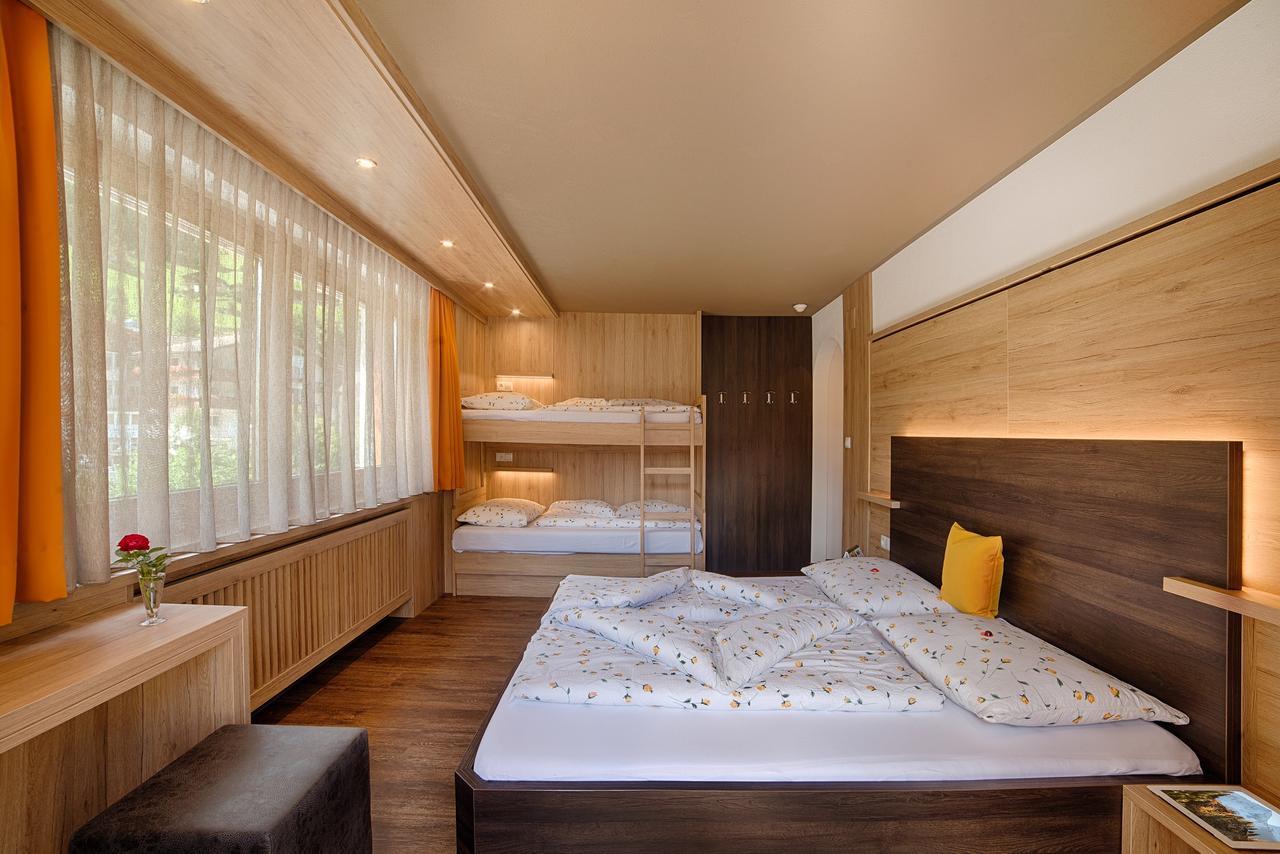 Pension Brugghof Ahrntal 外观 照片